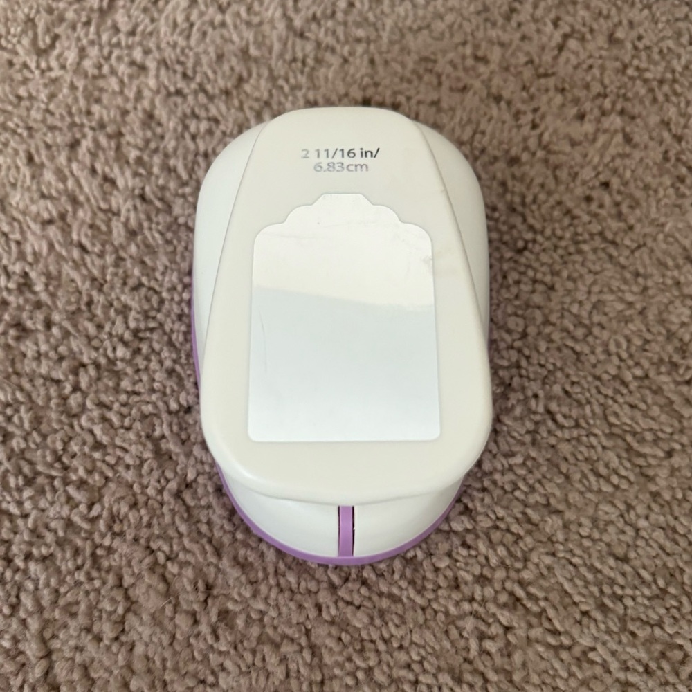 Recollections Paper Shape Cutter - Picture 1 of 7
